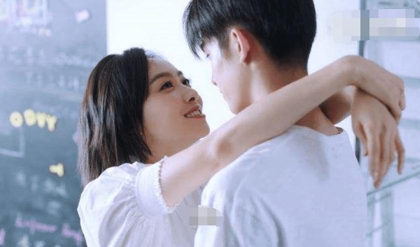 打工和上班有什么区别呢？游戏画面