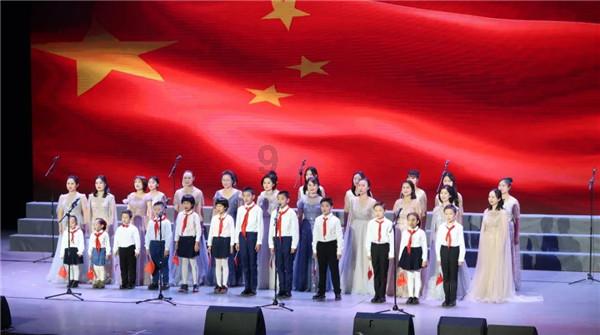 四位数什么四七什么同时是235的倍数这个四位数最大是多少？游戏画面